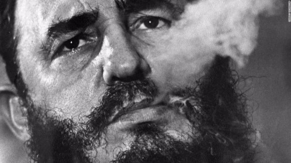 Фидель Кастро: символ свободы или жестокий диктатор? 17 слайдов