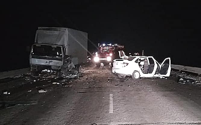 В Башкирии в столкновении грузовика Mitsubishi и «Лады-Гранты» погиб человек, еще двое пострадали