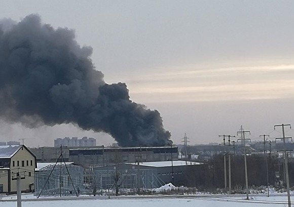 В Тюмени потушили пожар в спортзале рядом с больницей УФСИН