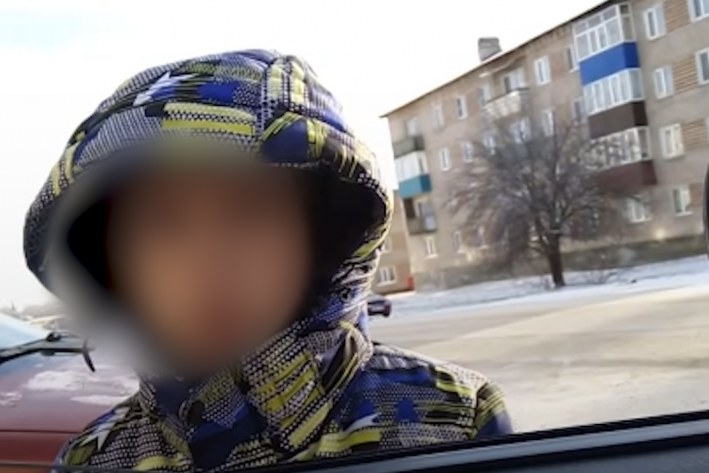 Мать мальчика из Башкирии, который выпрашивал деньги на шапку, хотят лишить родительских прав