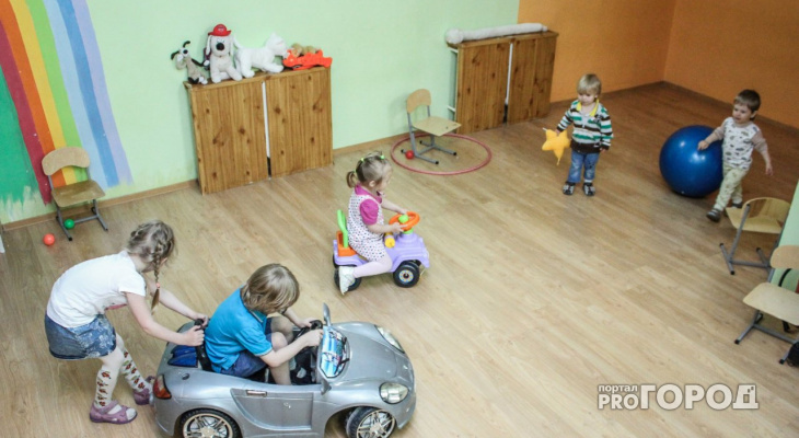 Пособие родителям, чьи дети не получили место в садике, сократят на 3000 рублей