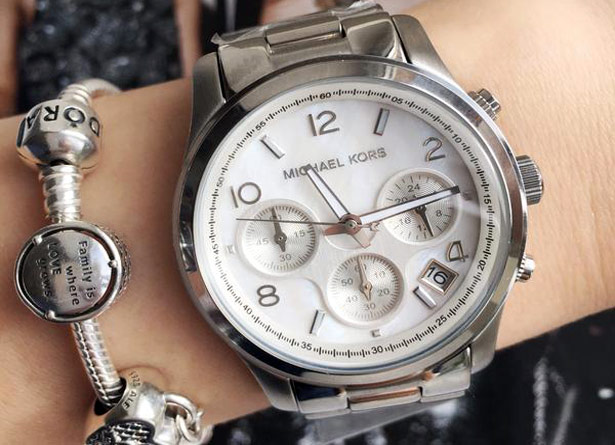 Где купить оригинальные брендовые наручные часы «Michael Kors»
