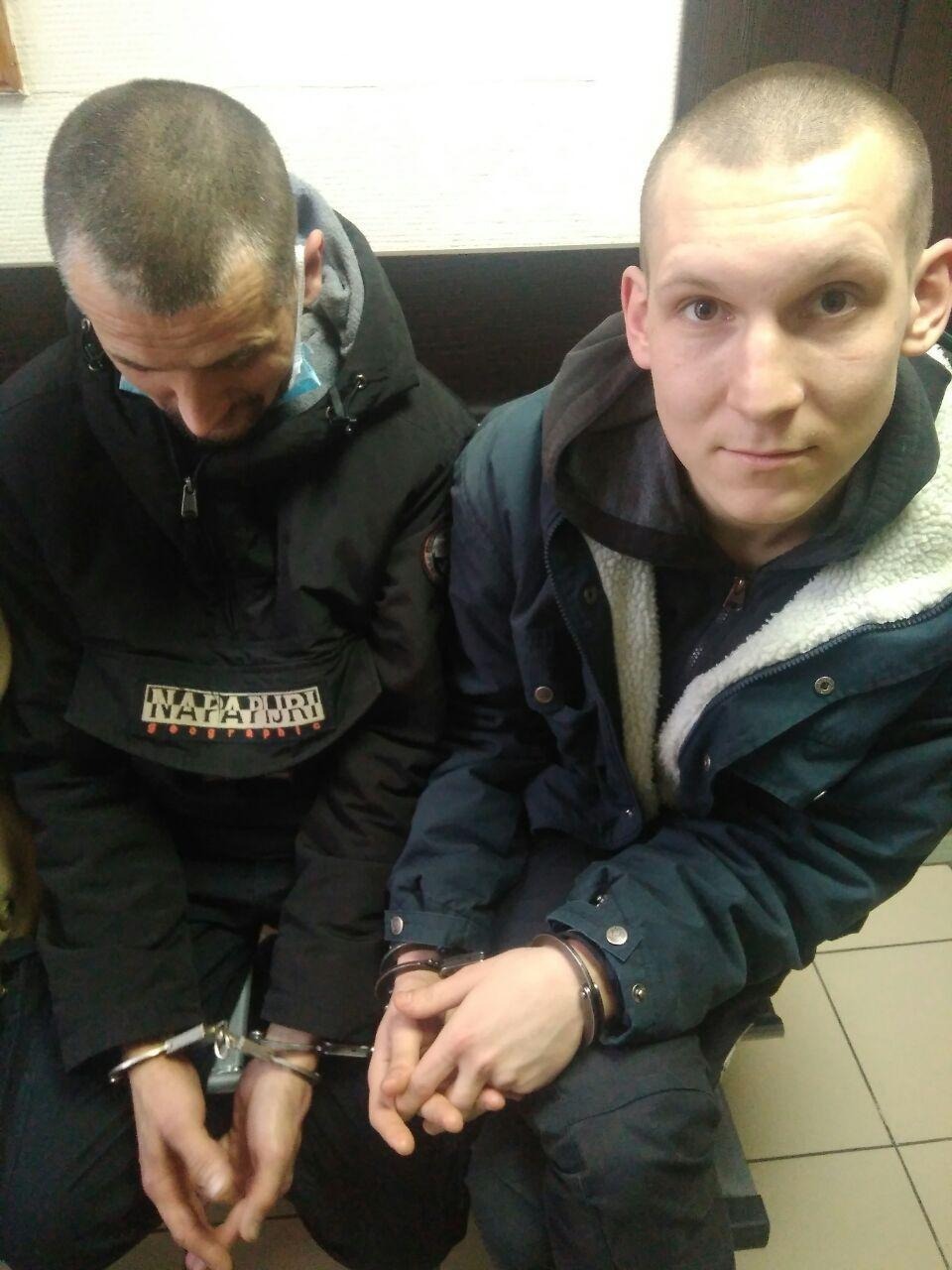 В Москве суд арестовал на 15 и 10 суток нацболов, задержанных после обысков в «бункере»