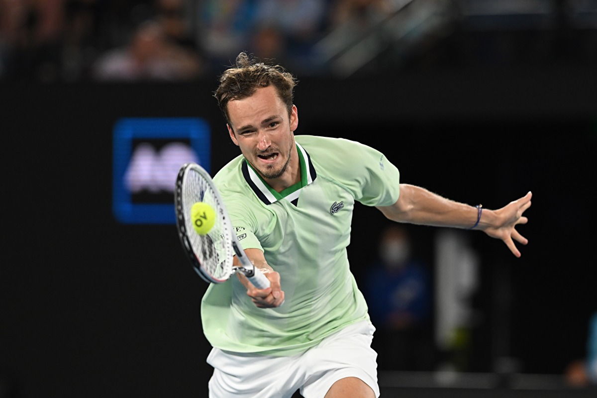 Россиянин Даниил Медведев может стать первой ракеткой мира после финала Australian Open