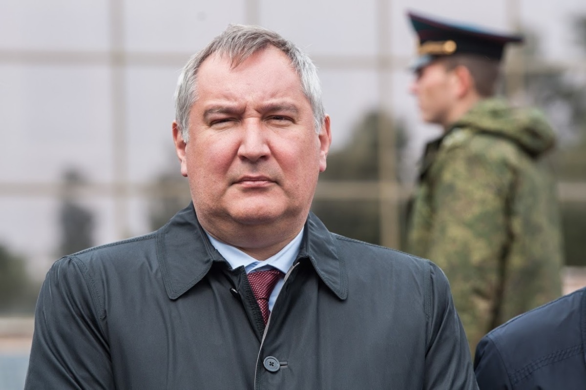 Рогозин порекомендовал новому министру информации Казахстана не посещать Байконур
