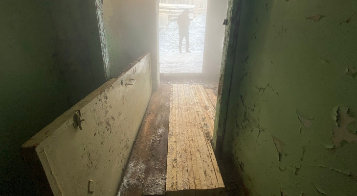 В администрации Кирова пообещали восстановить рухнувшее перекрытие в доме на Ленина