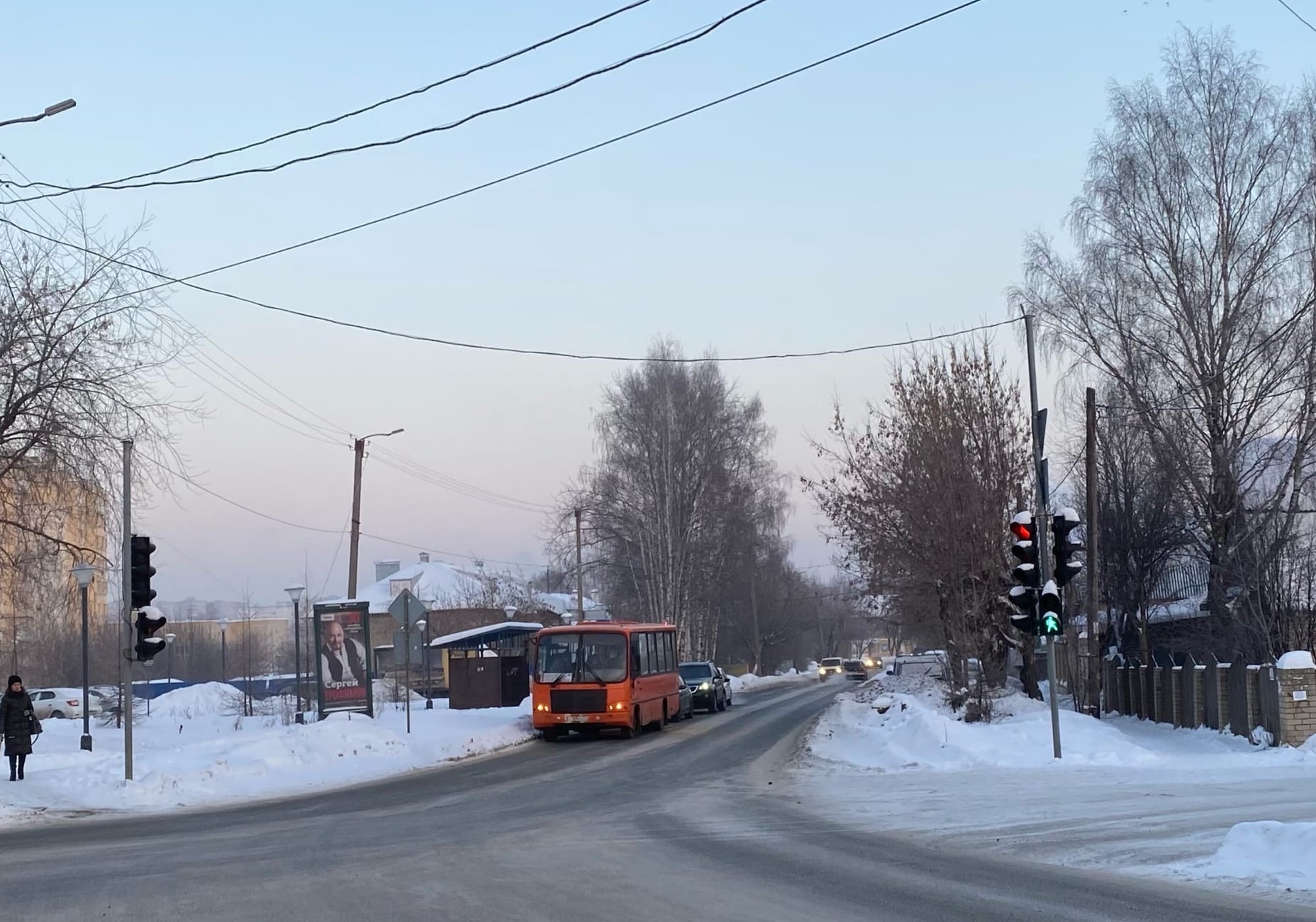 В Кирове ребенок не смог заплатить за проезд и шел в школу пешком пять километров