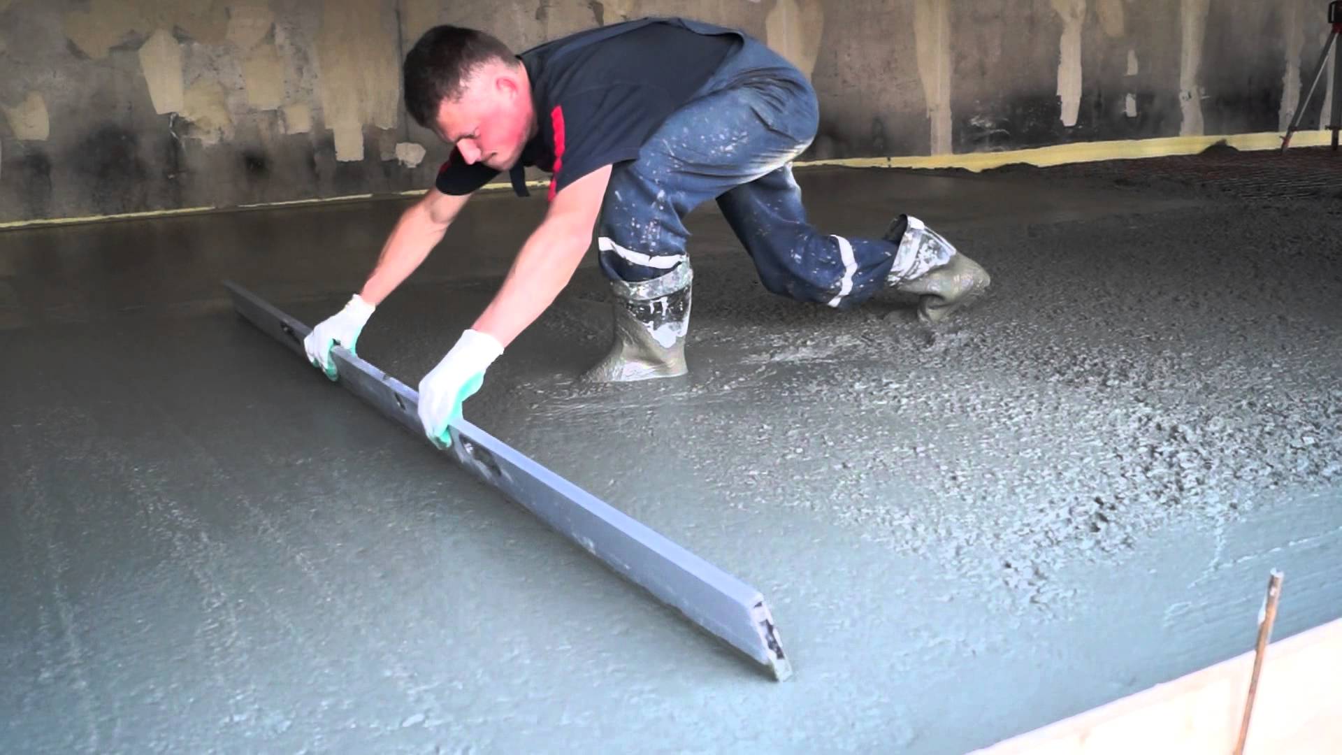 Так зачем менять эту затонувшую бетонную плиту пола, если можно ее поднять?